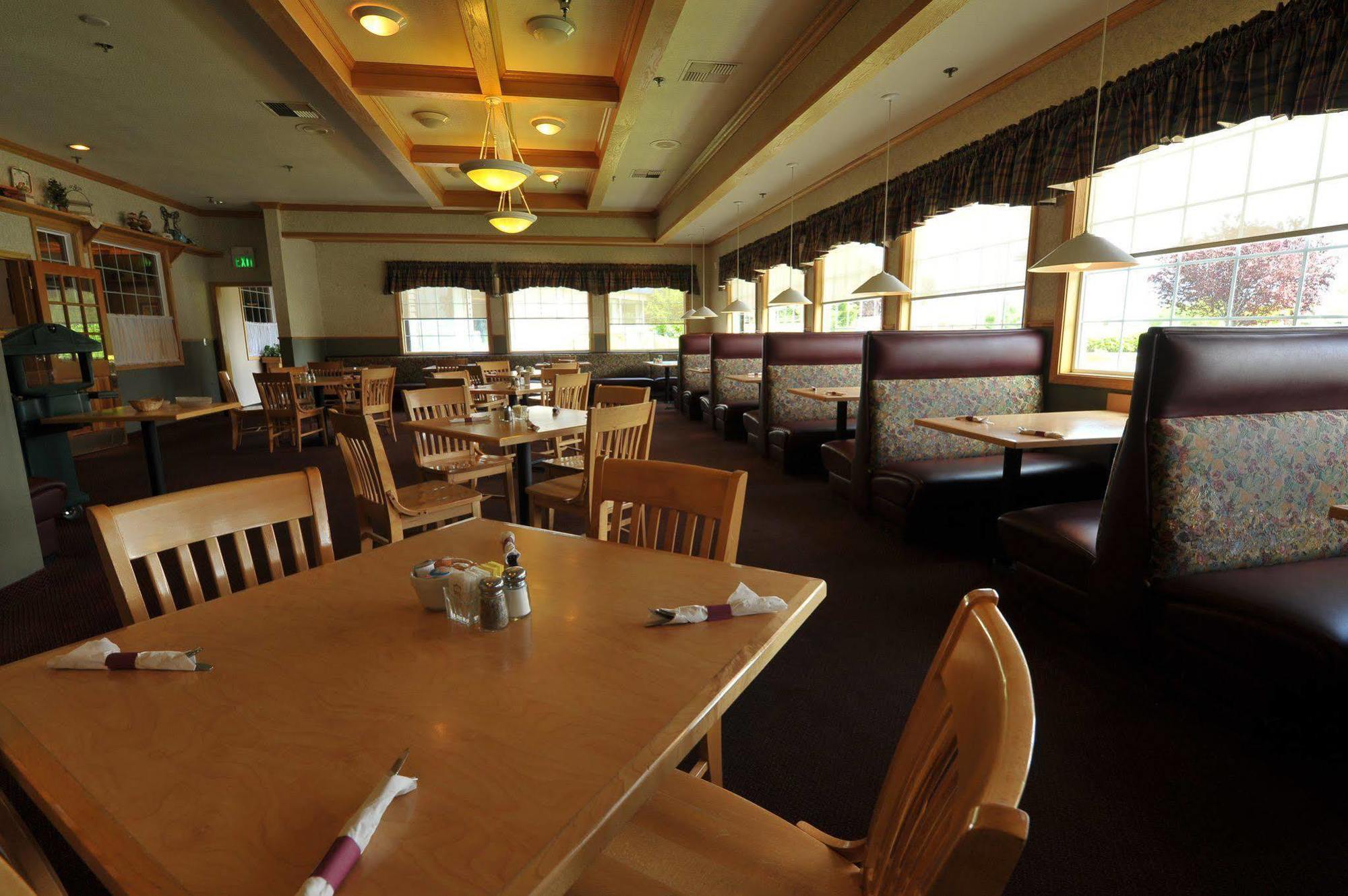 Shilo Inn Suites Hotel - Nampa Suites Restoran gambar
